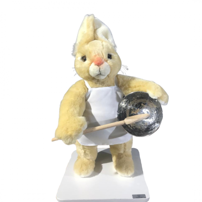 Easter Bunny animated for window displays : bakery, cake or chocolate shop
