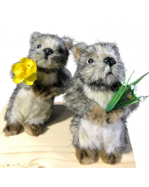 Little marmot animatronics with flowers for spring & Easter season