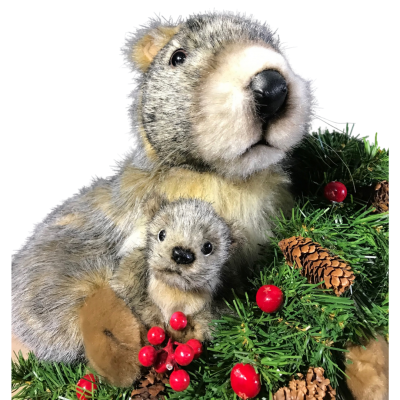 Christmas Animatronics | Marmot, her baby & Christmas wreath