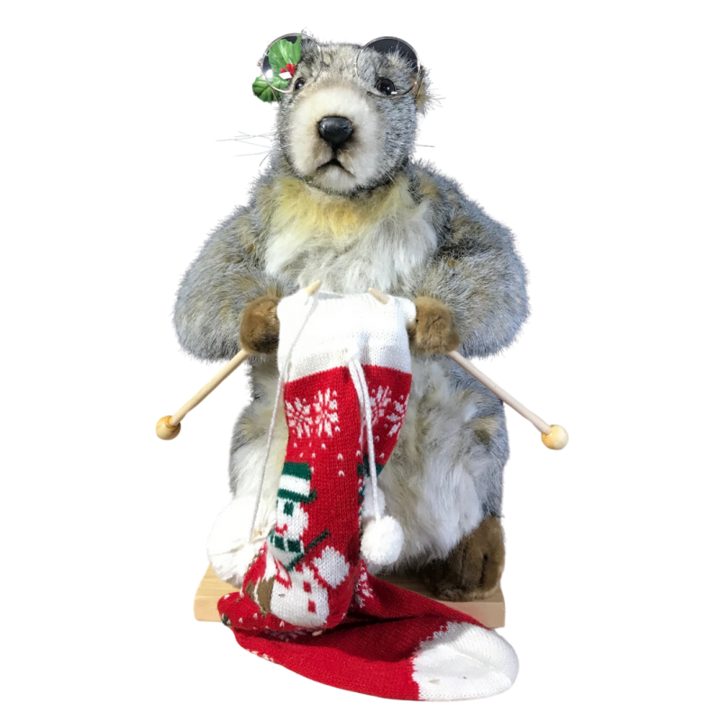 Location d'Automates, fabricant français : marmotte qui tricote une chaussette de Noël